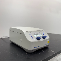 Eppendorf 5425 Centrifuge image 0